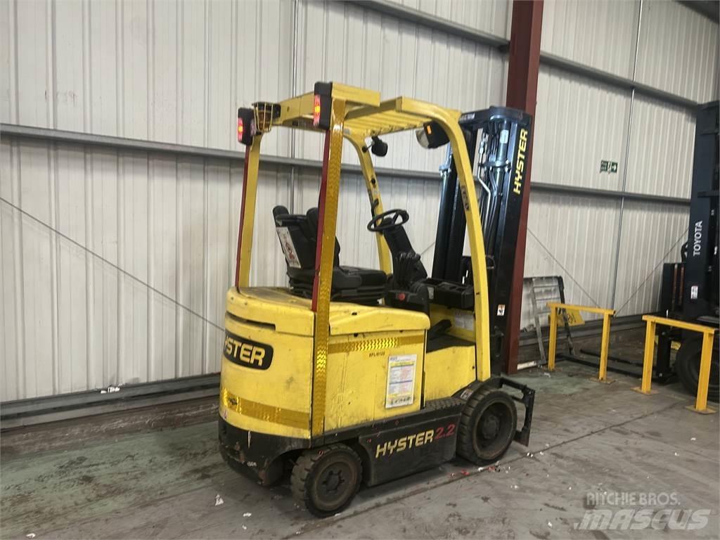 Hyster H2.2XN شاحنات ذات رافعات شوكية تعمل بالكهرباء