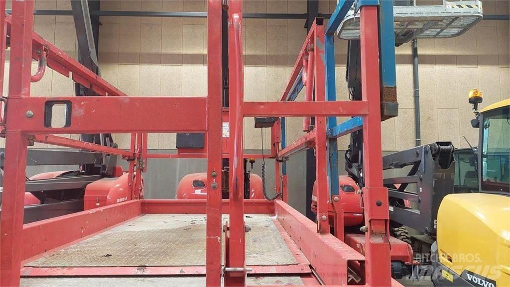 Manitou 120SC رافعات مقصية الشكل