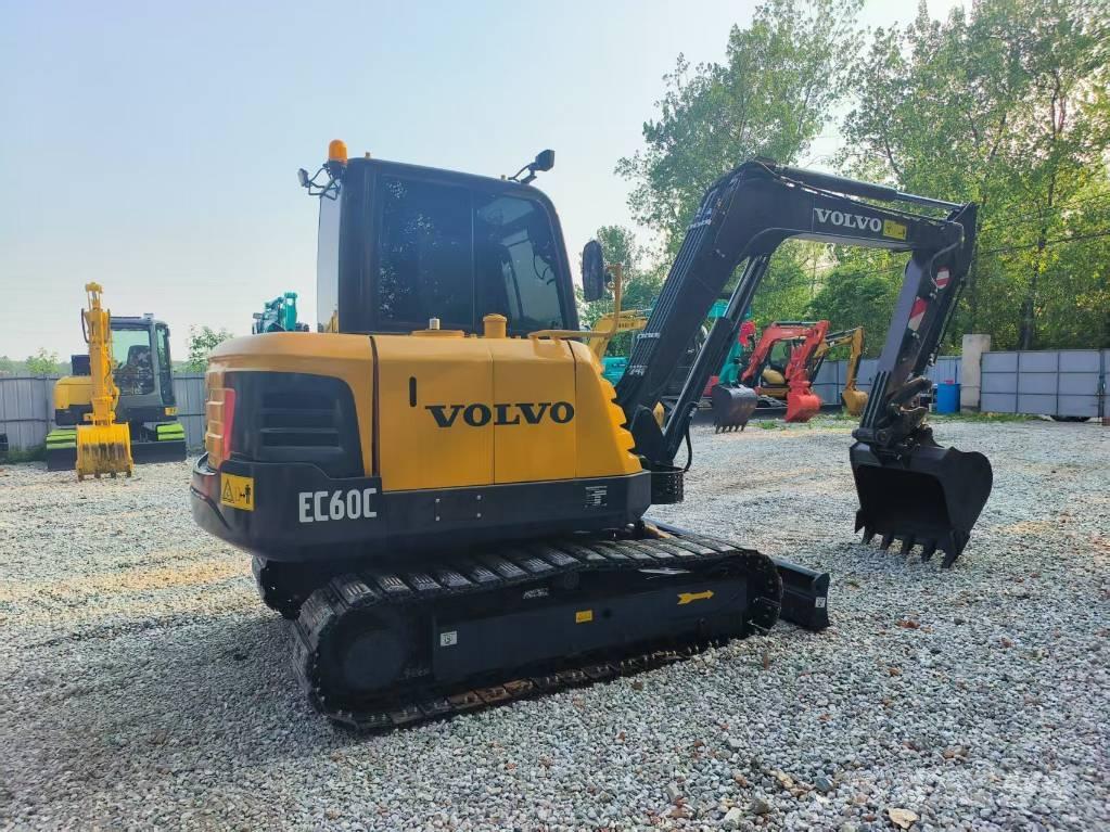 Volvo EC 60 حفارات زحافة