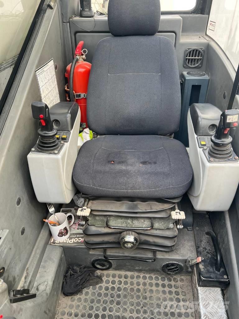 Grove GMK 4080-1 رافعات صالحة لكل أنواع الطرق