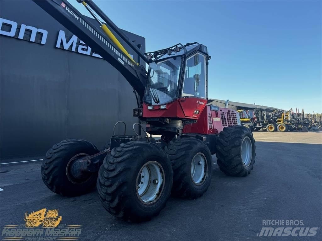 Valmet 911.3 حصادات