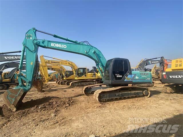 Kobelco SK250-8 حفارات زحافة