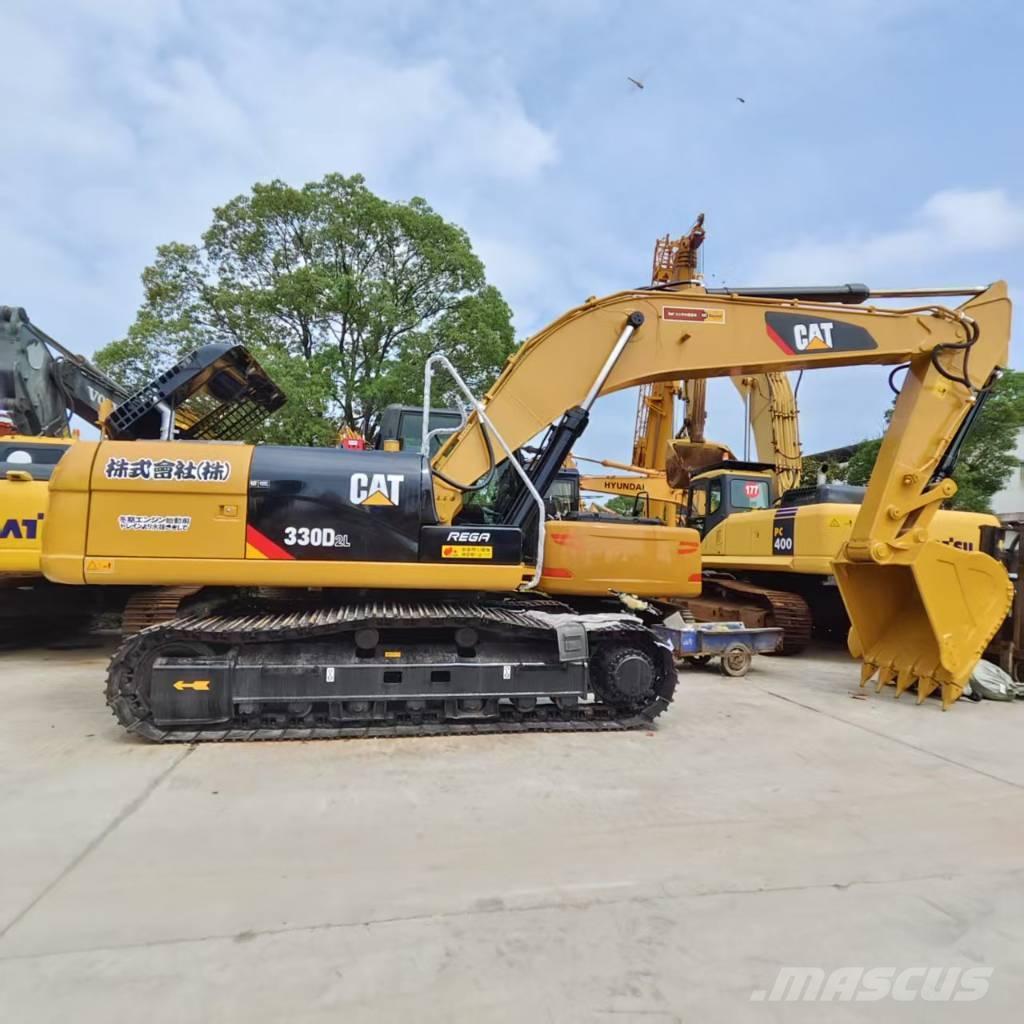 CAT 336 D حفارات زحافة