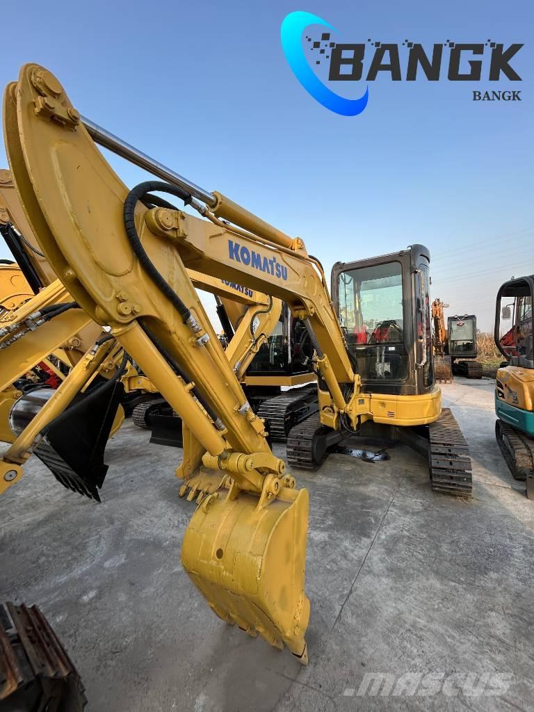 Komatsu PC 35 MR حفارات صغيرة أقل من 7 طن (حفارات صغيرة)