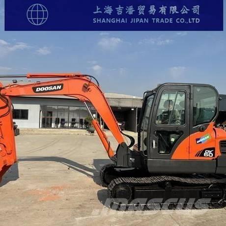 Doosan DX 60 حفارات زحافة