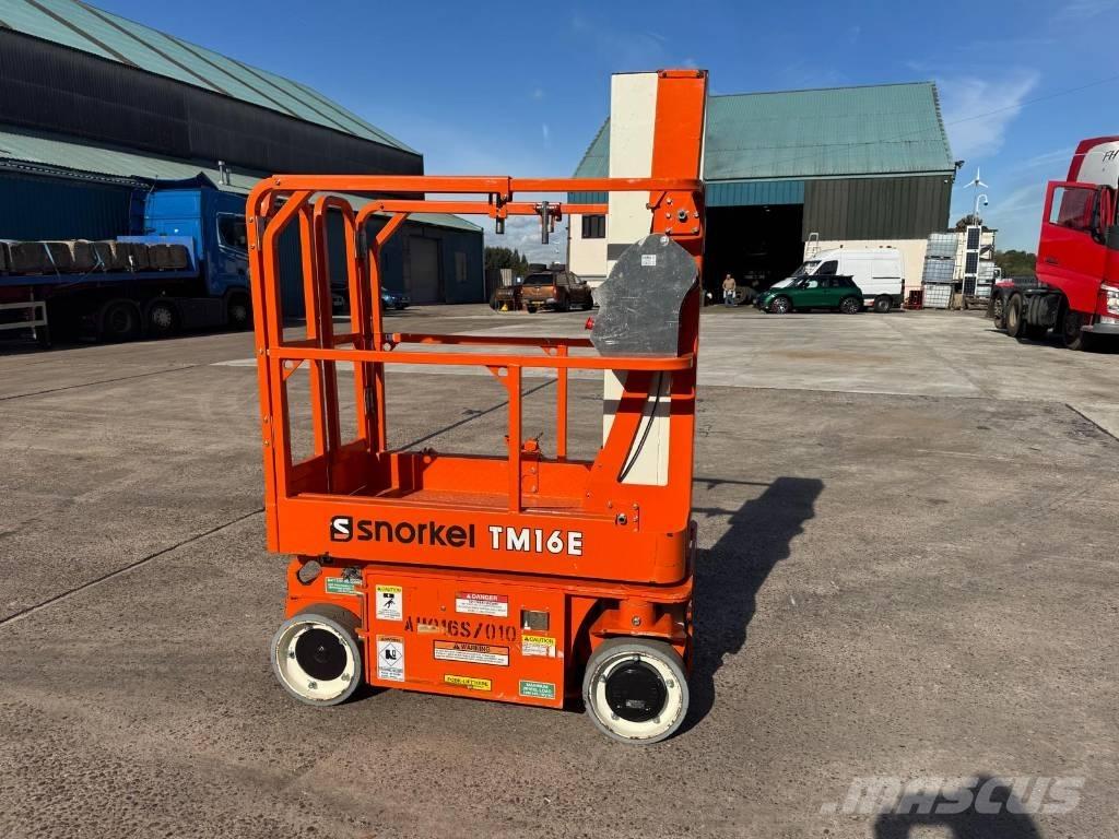 Snorkel TM 16E رافعات السارية الرأسية