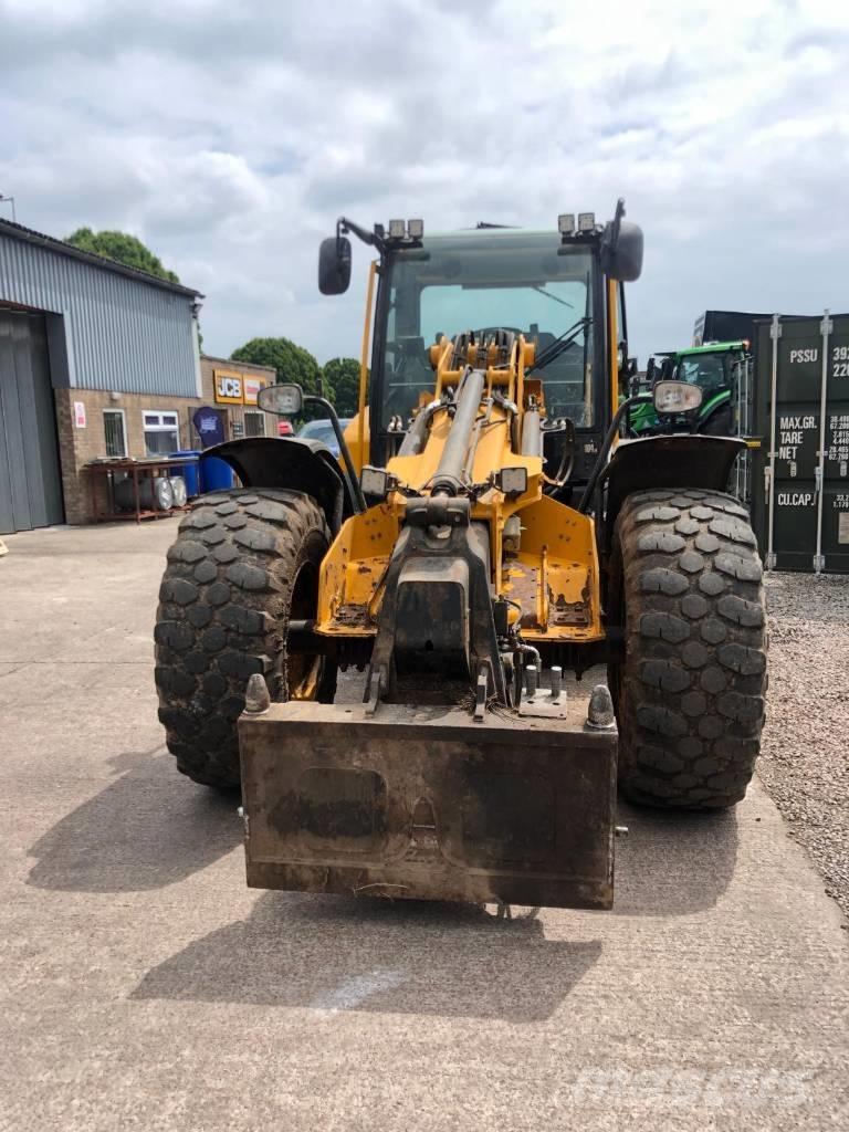 JCB TM420S معدات مناولة لأغراض الزراعة