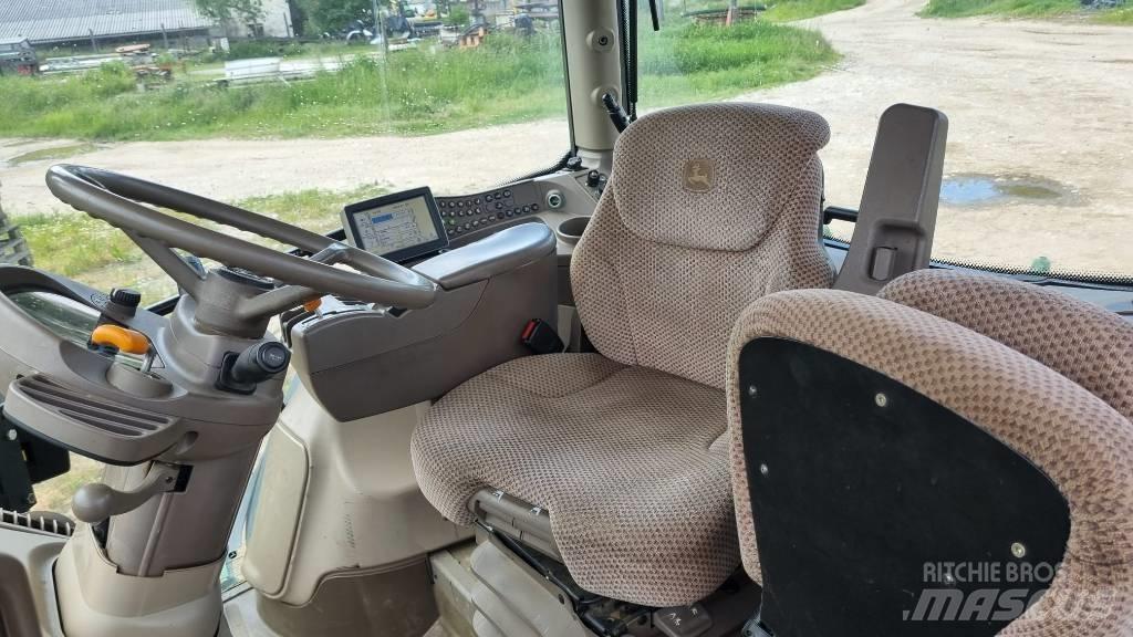 John Deere 6190 R الجرارات