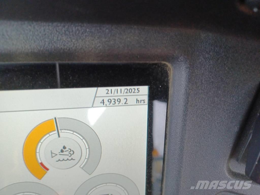 JCB 3CX PLUS AEC لوادر ذات جرافات عكسية