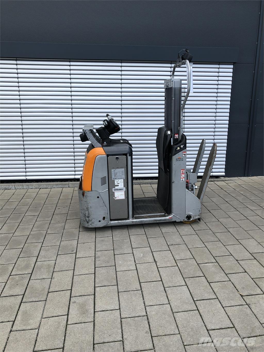 Still LTX FF 05 شاحنة قاطرة