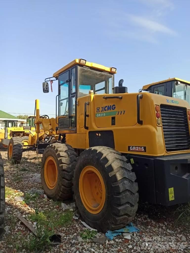 XCMG GR 180 معدات تمهيد الطرق