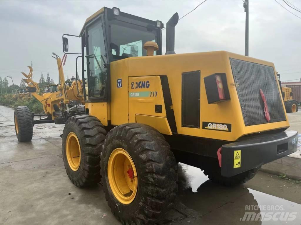 XCMG GR 180 معدات تمهيد الطرق