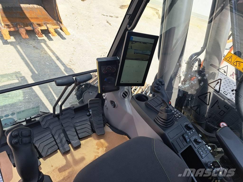 Volvo EC250ENL حفارات زحافة