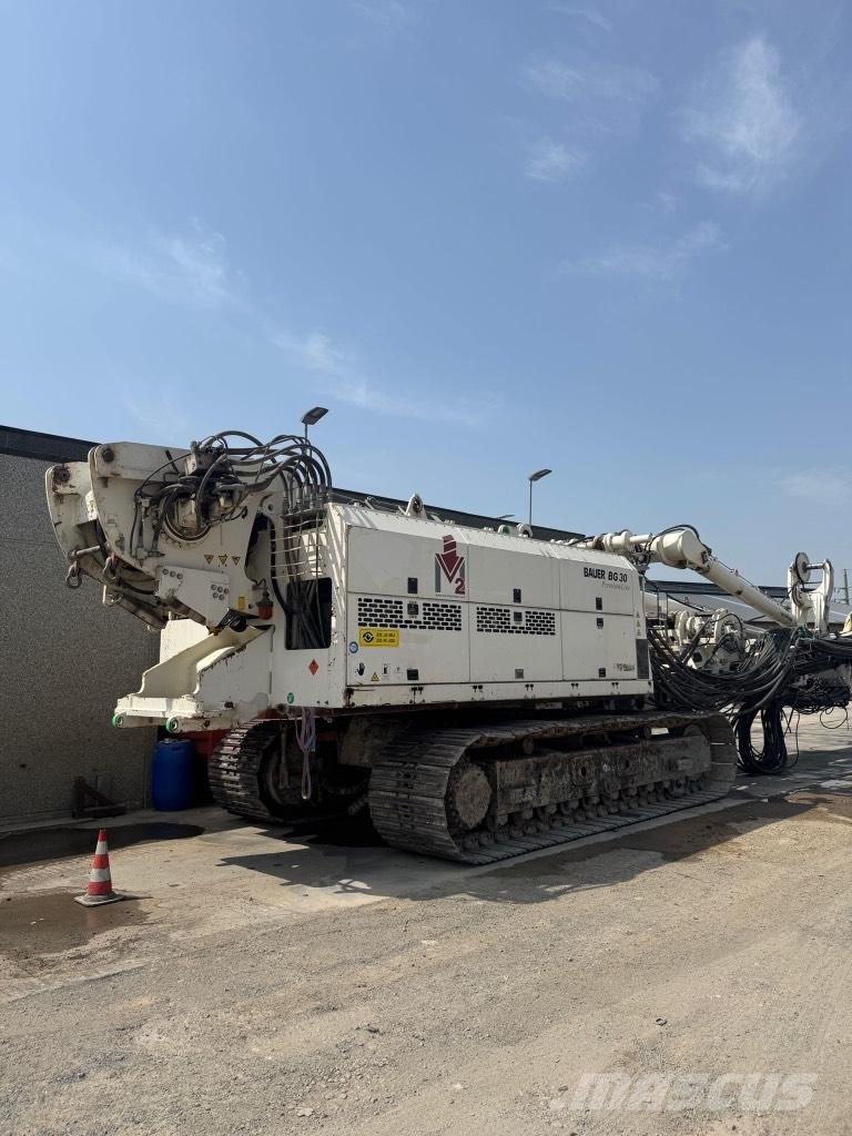 Bauer BG 30 V مثاقيب ثقيلة