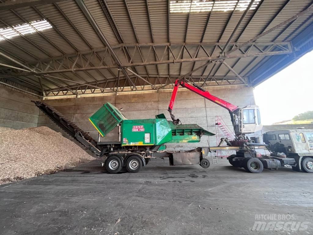 JENZ HEM 700 D ماكينات تقطيع أخشاب الحراجة
