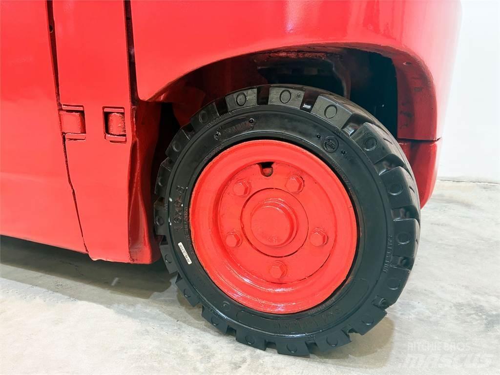 Linde E20PH 02 شاحنات ذات رافعات شوكية تعمل بالكهرباء