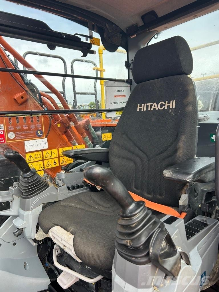Hitachi ZX210 LC-7 حفارات زحافة