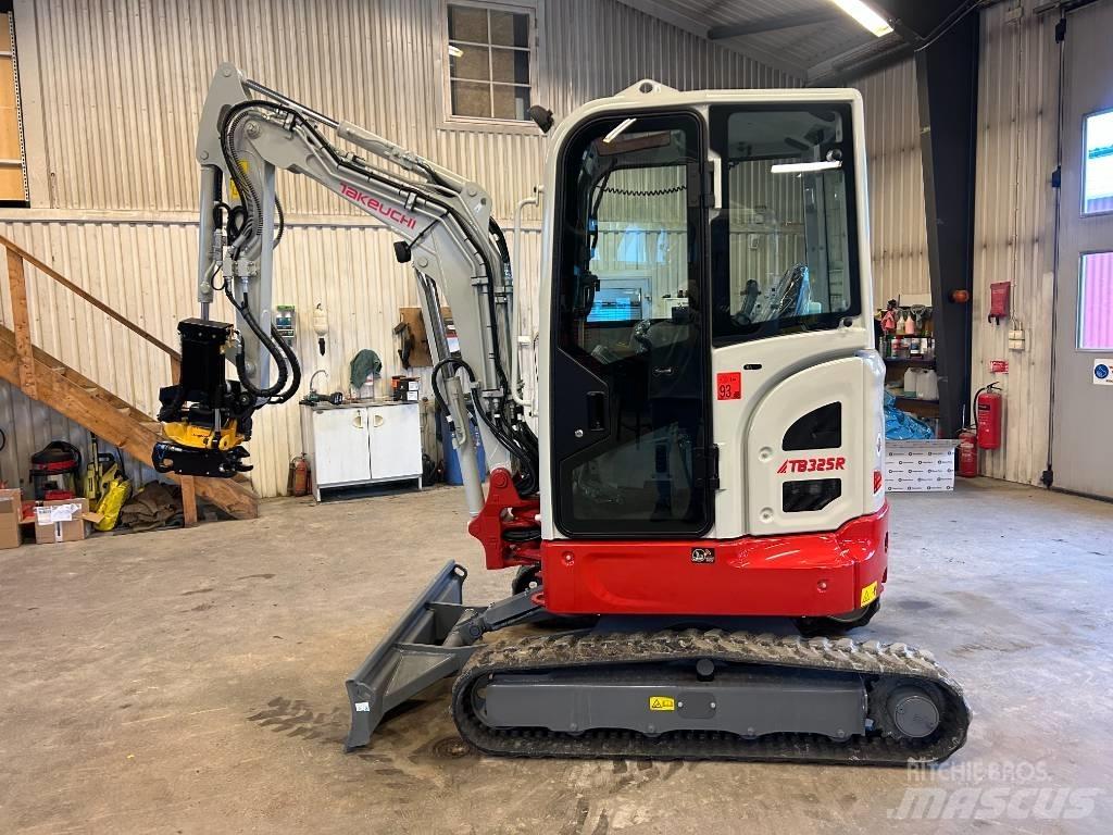 Takeuchi TB325 حفارات صغيرة أقل من 7 طن (حفارات صغيرة)