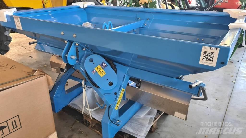 Lemken SPICA 8/900 معدات فرد المواد المعدنية