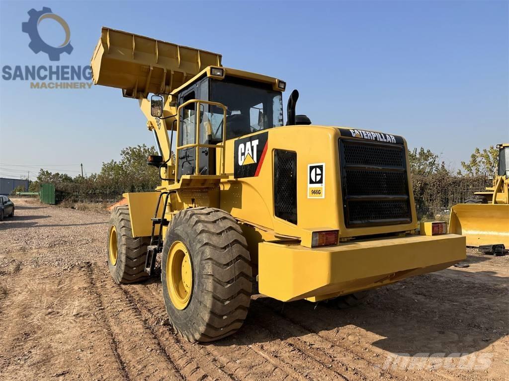 CAT 966 G لوادر بعجل