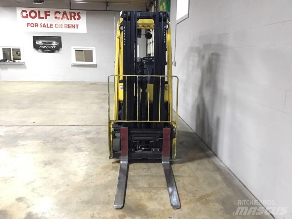 Hyster S 30 FT شاحنات ذات رافعات شوكية - أخرى