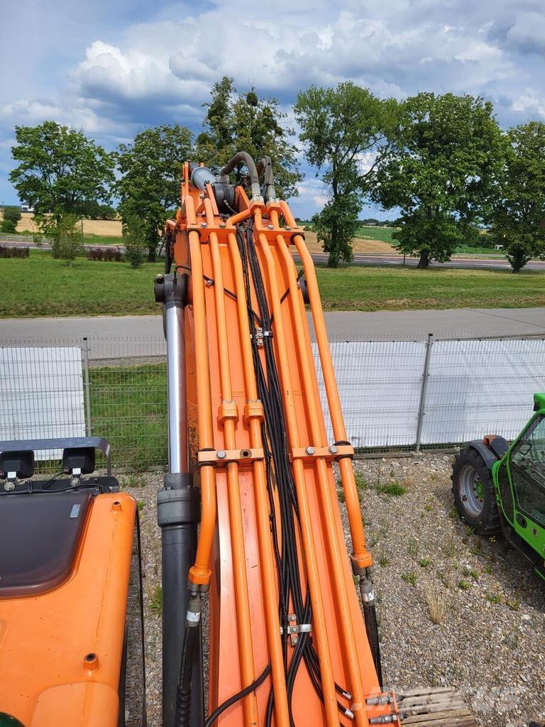 Doosan DX255LC-5 حفارات زحافة