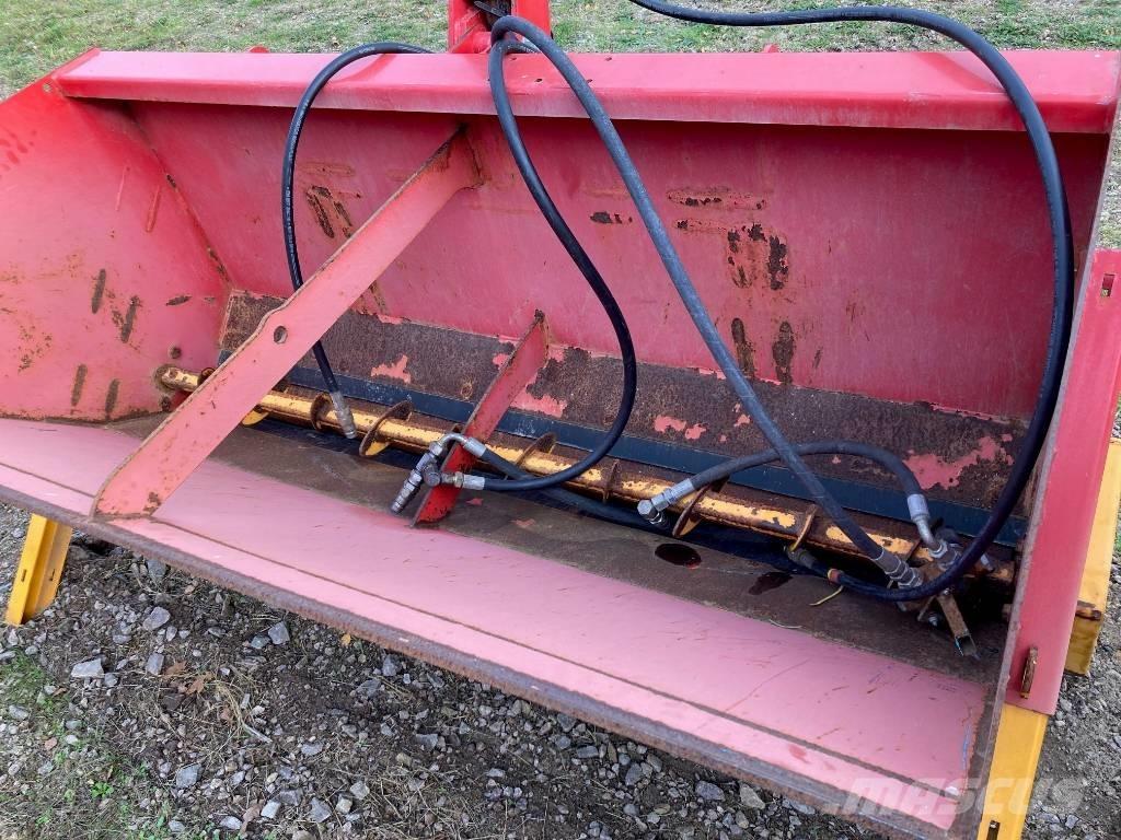 Duun SA 800 معدات نشر الرمال والملح