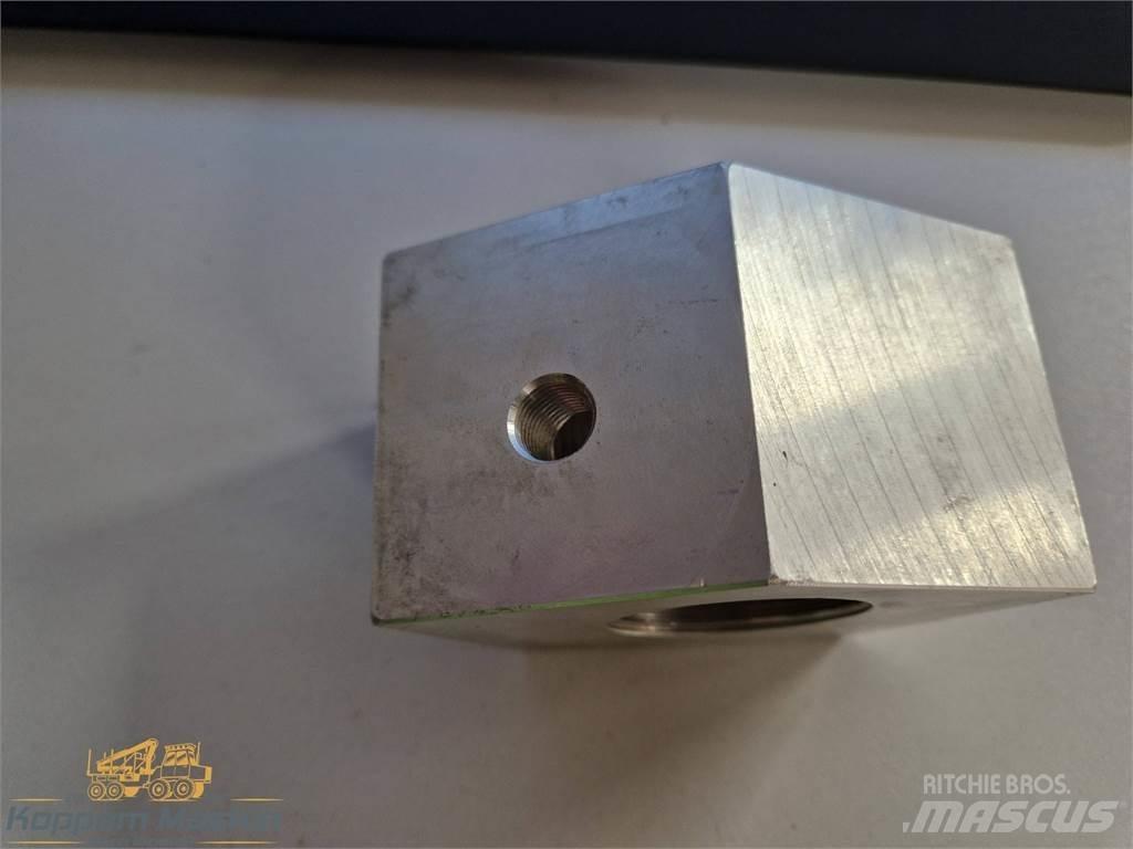 Rottne 059-0077 هيدروليات