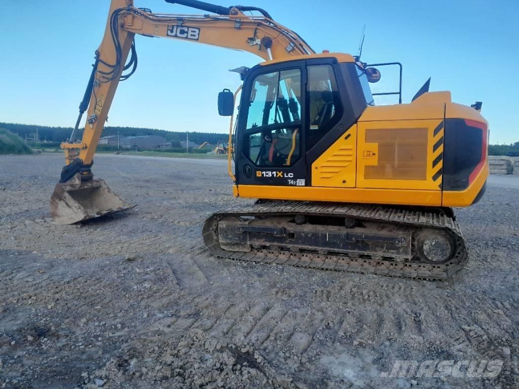 JCB 131 X حفارات زحافة