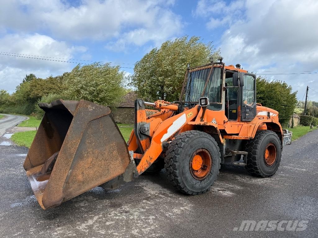 Doosan DL 200 لوادر بعجل