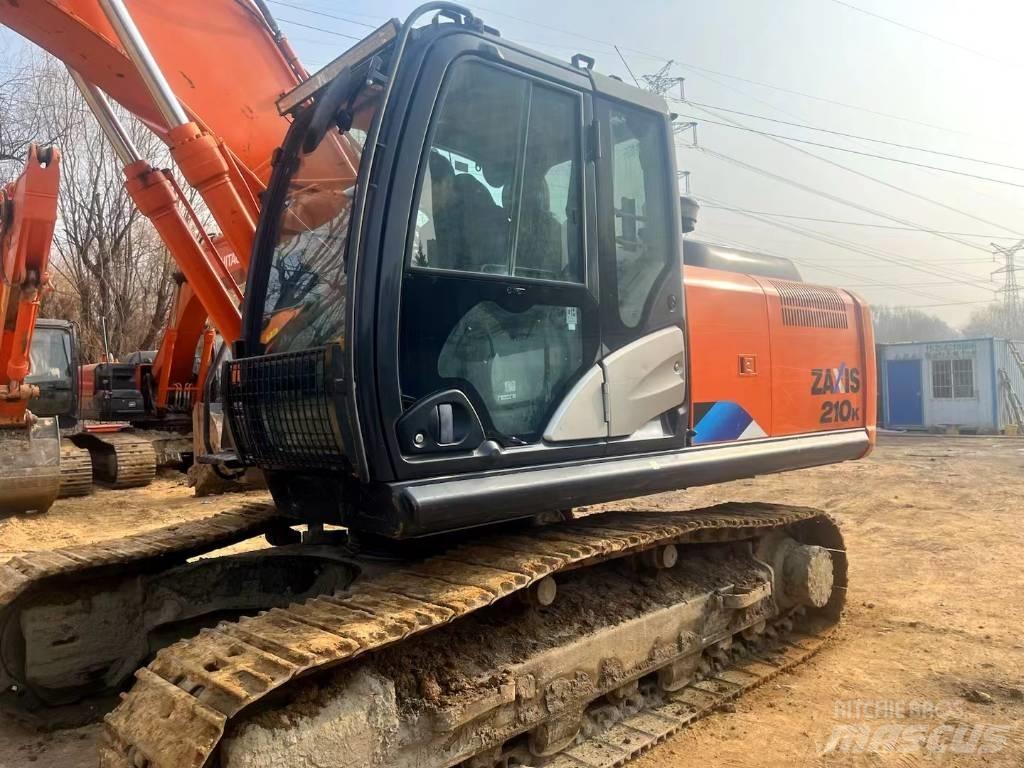 Hitachi ZX 210k-5a حفارات زحافة