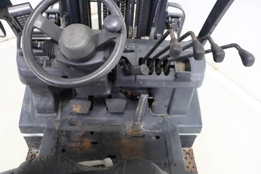 Nissan U1D2A20LQ شاحنات LPG