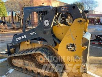 John Deere 317G لوادر انزلاقية التوجيه