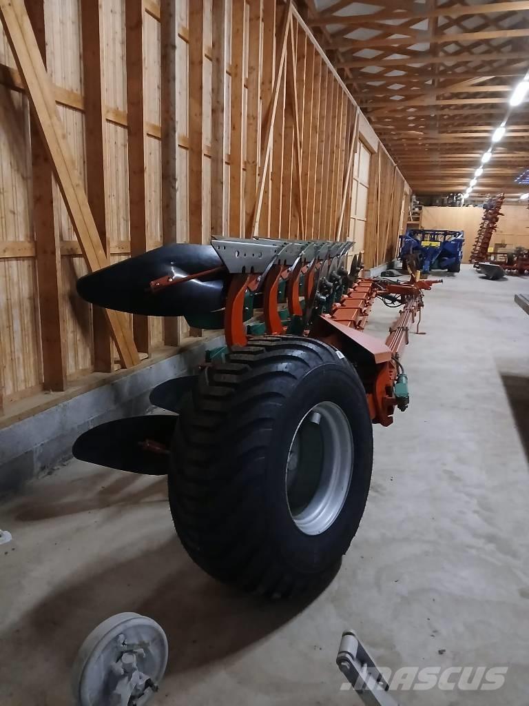 Kverneland PB100-8 محاريث عكسية