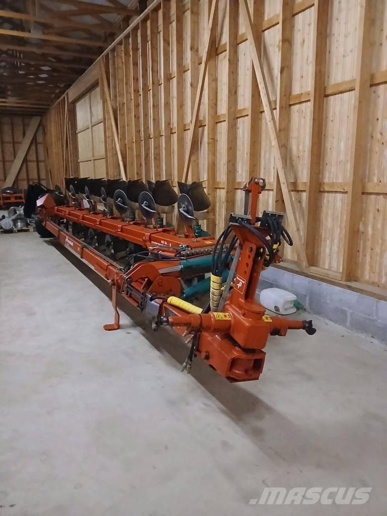 Kverneland PB100-8 محاريث عكسية