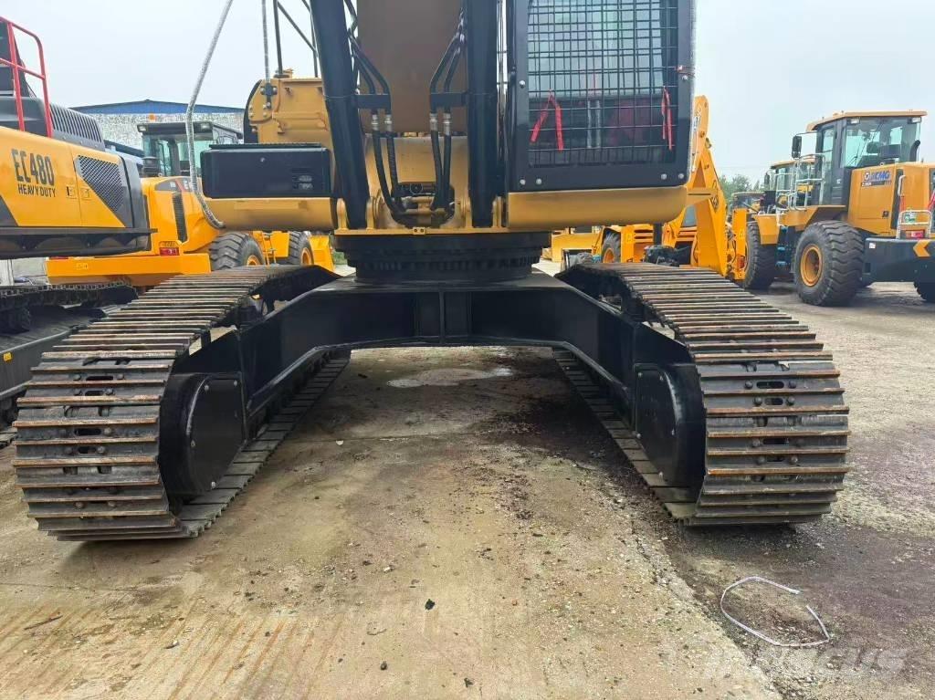 CAT 340 D L حفارات زحافة