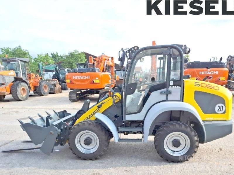 Kramer 5050 لوادر انزلاقية التوجيه
