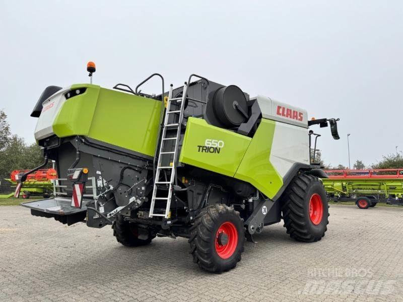 CLAAS TRION 650 حصادات