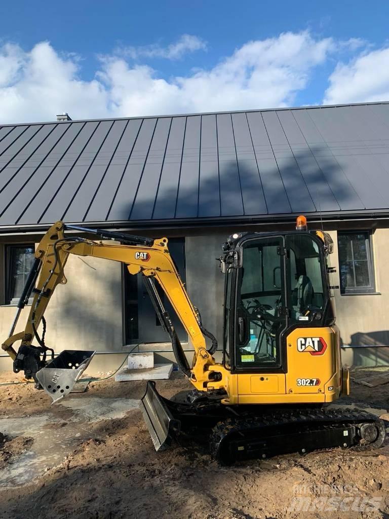 CAT 302.7 D CR حفارات صغيرة أقل من 7 طن (حفارات صغيرة)