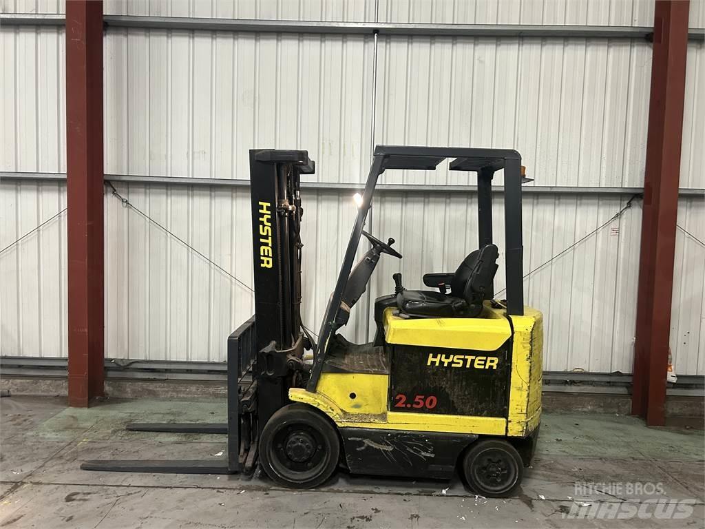 Hyster E2.50XM شاحنات ذات رافعات شوكية تعمل بالكهرباء
