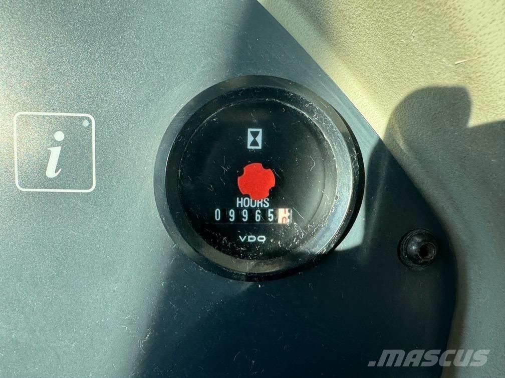 Liebherr PR 734 LGP بلدوزرات مجنزرة