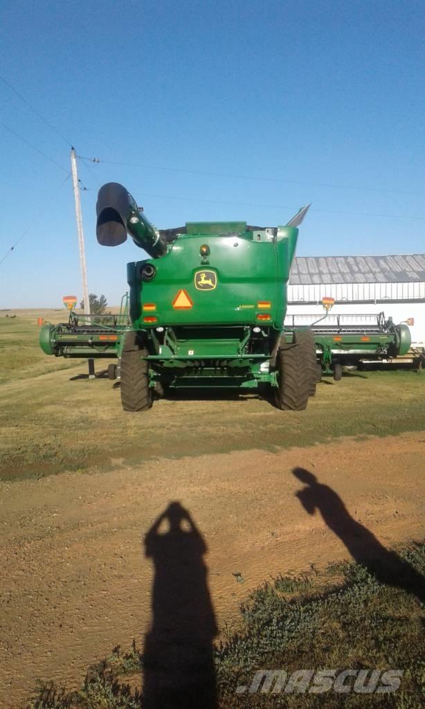John Deere S 670 حصادات
