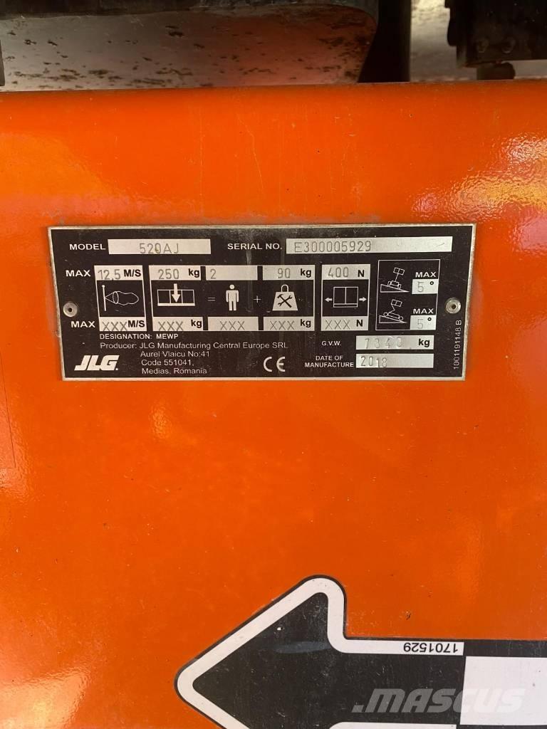 JLG 520 AJ رافعات سلة مفصلية