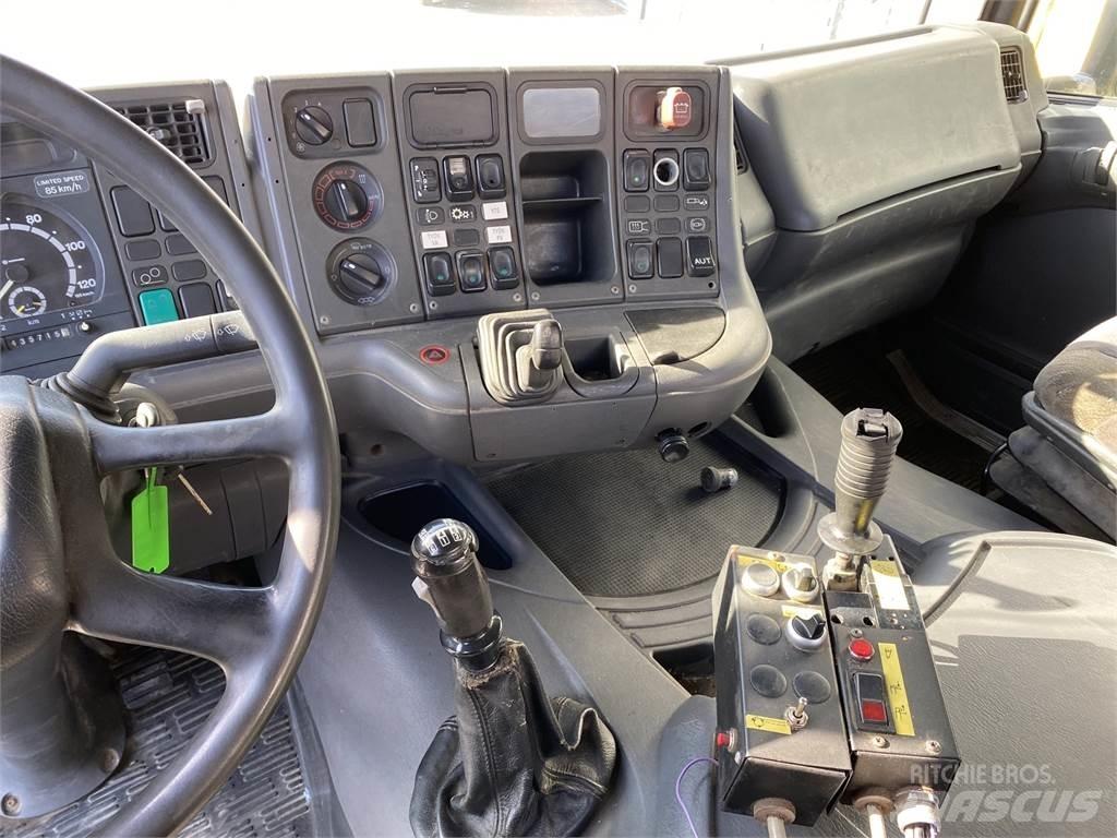 Scania R 124 6X2 شاحنات قابلة للفك
