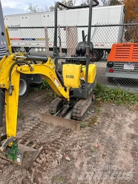 Wacker Neuson 803 حفارات صغيرة أقل من 7 طن (حفارات صغيرة)