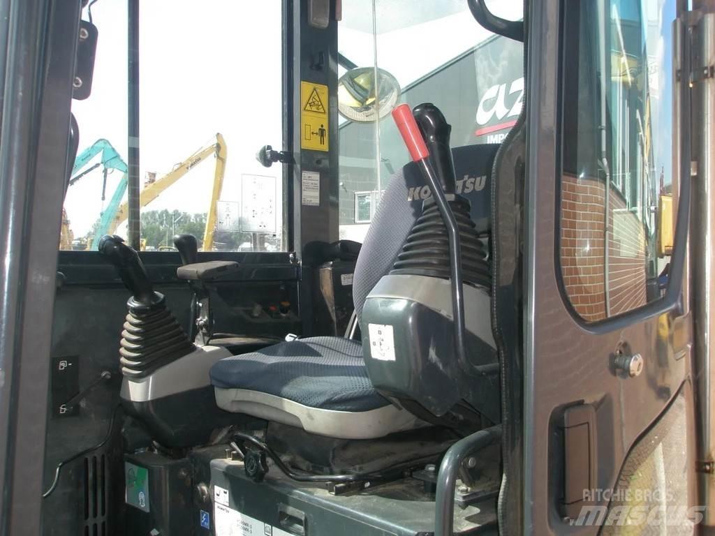 Komatsu PC45MR-3 حفارات صغيرة أقل من 7 طن (حفارات صغيرة)