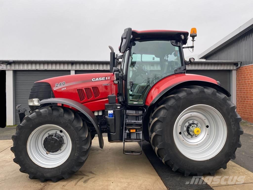 Case IH Puma 240 CVX الجرارات