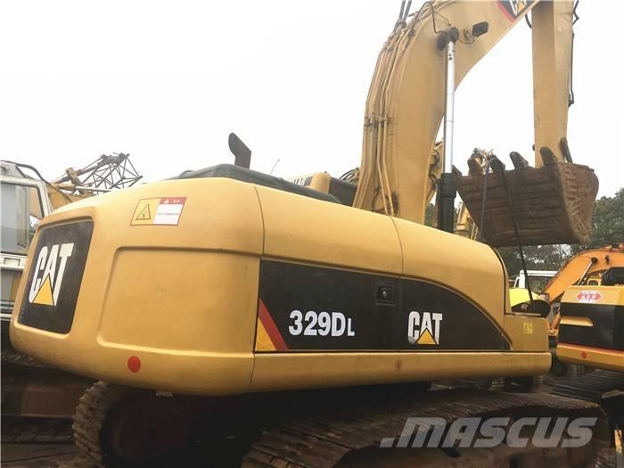 CAT 329 D حفارات زحافة