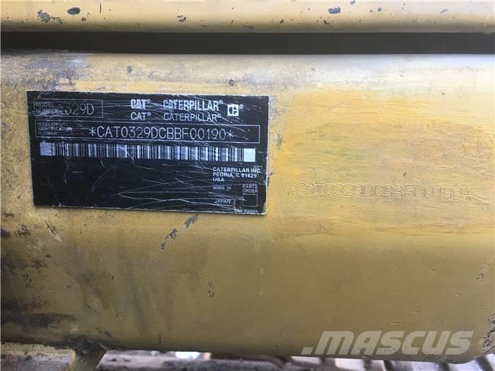 CAT 329 D حفارات زحافة