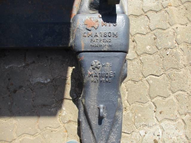 Klepp Mek 4400 Liter دلاء